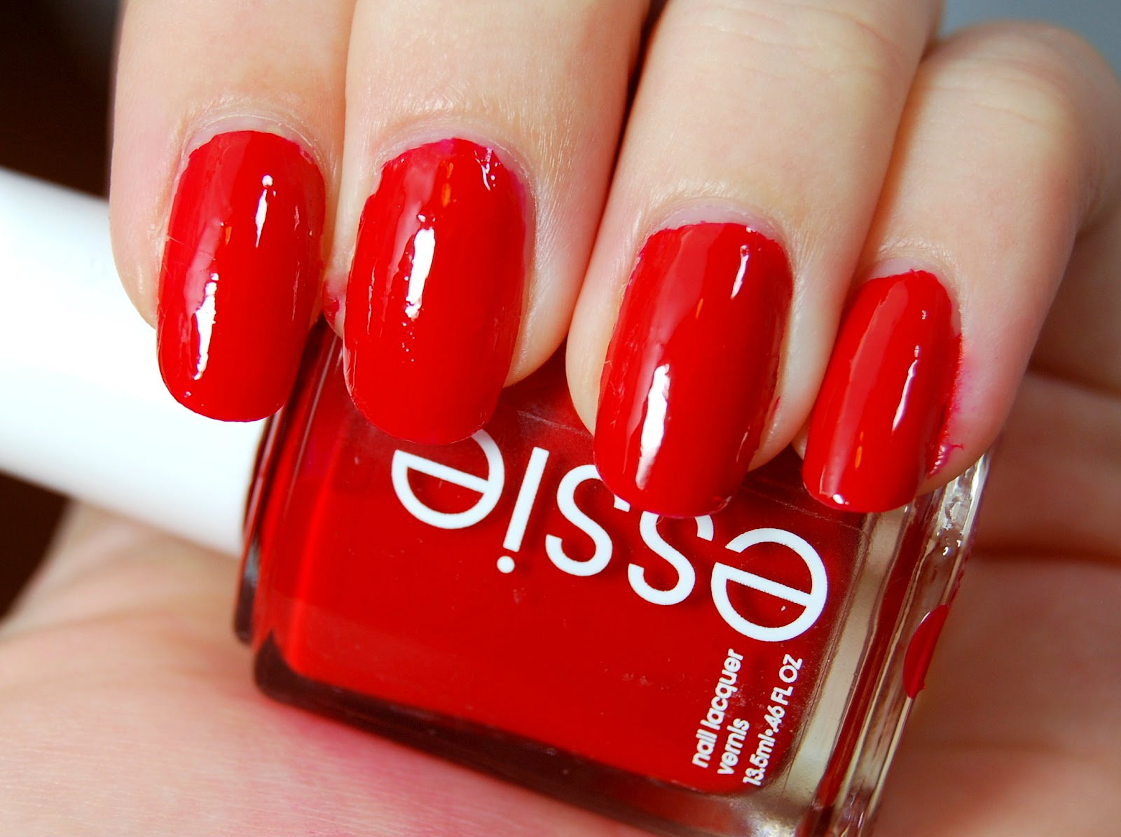 5 Perfect Shades Of Red Nail Polishes Every Pakistani Girl Must Have