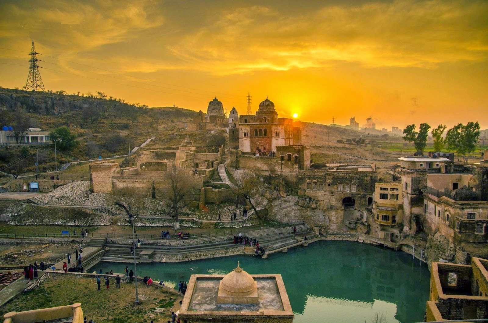 Here Are The Top 10 Tourist Attractions of Punjab Pakistan