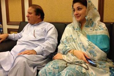 Nawaz Sharif and Maryam Nawaz - Parhlo.com