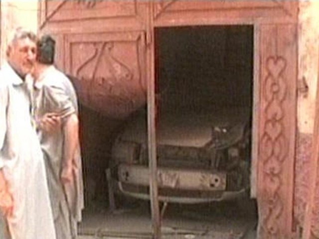 Express News, Express, bureau chief's house attacked, Peshawar, Homemade bomb, Jamshed Baghwan,