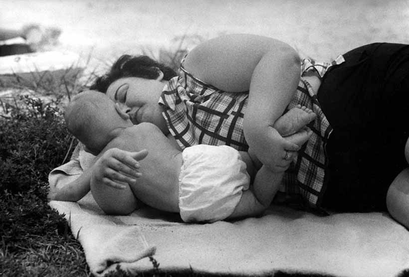 mothers-photography-family-ken-heyman-9
