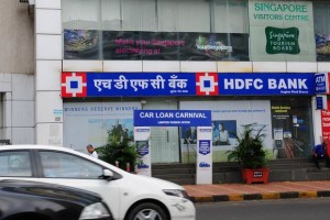 hdfcbank--621x414