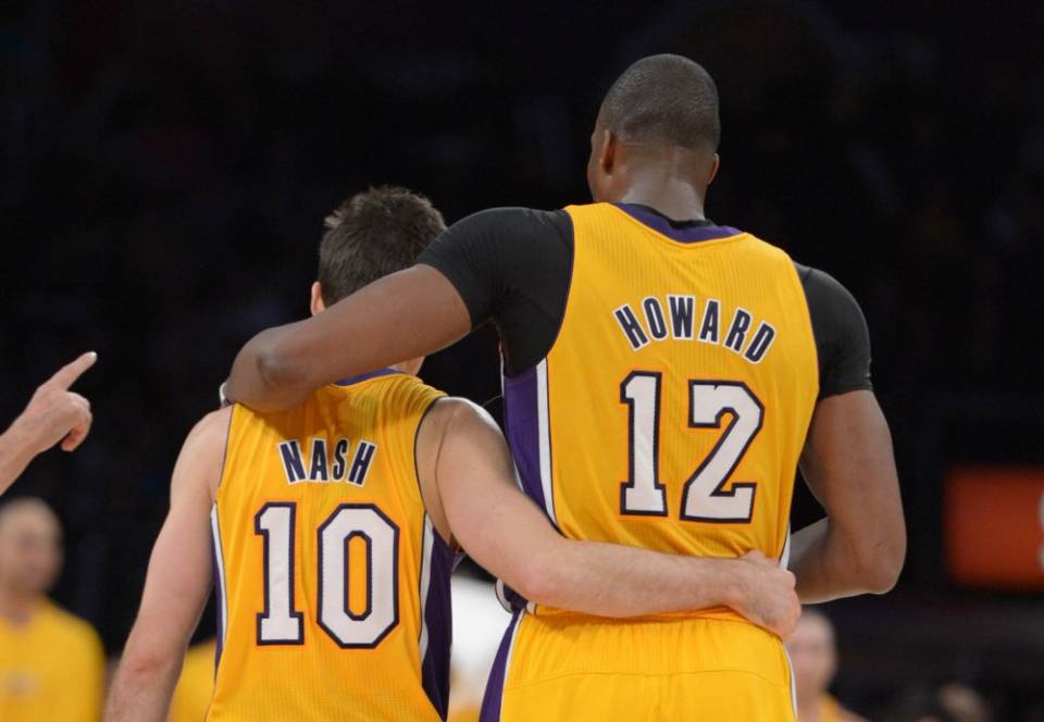 c02_lakers_28_54181817-e1414153546985