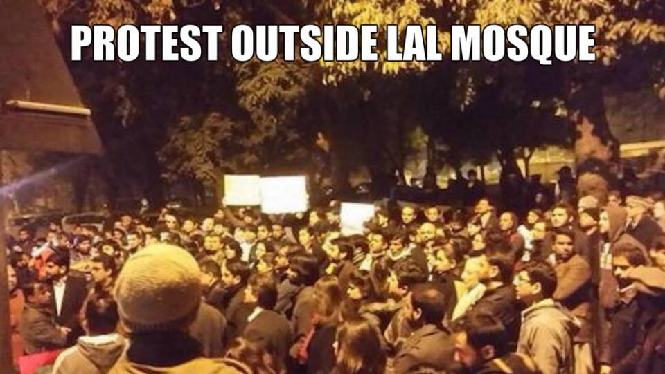 Protest-outside-lal-mosque