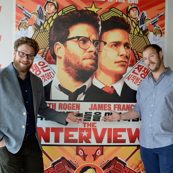 the-interview-airdropped-noth-korea-parhlo.com