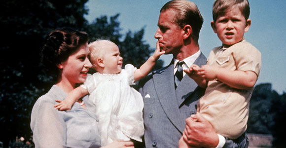 8 Things You Don’t Know About Queen Elizabeth II - Parhlo