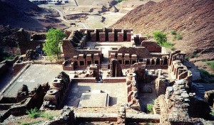 Buddhist-Ruins-of-Takht-i-Bahi_opt-300x176