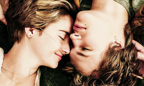 Hazel_and_Augustus