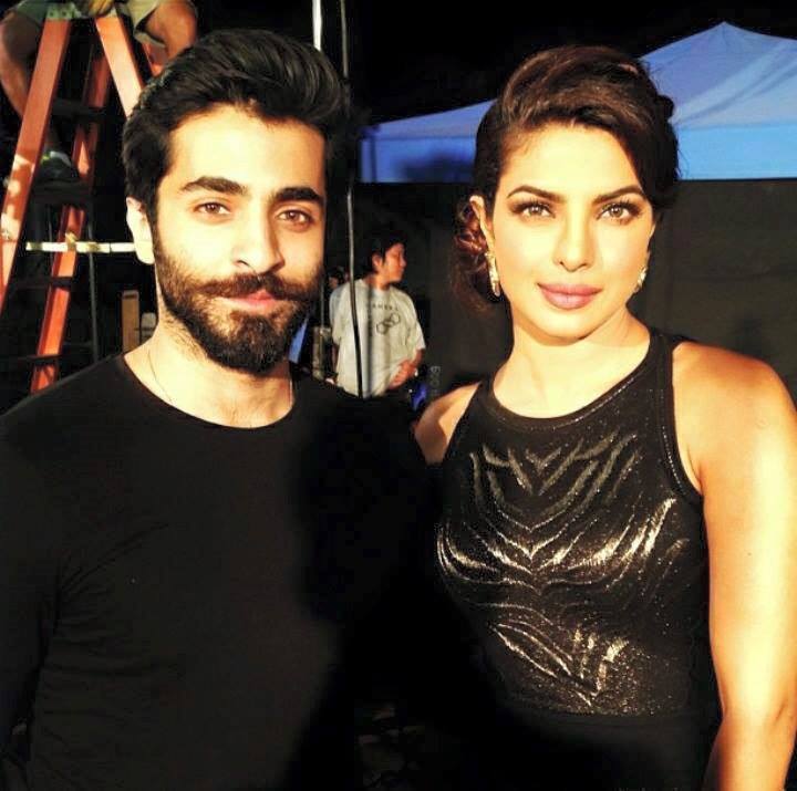 Priyanka-Chopra46692764_2015222144248
