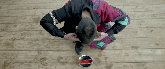 giphy (1)