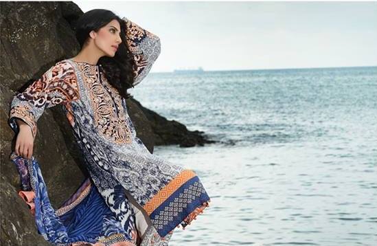 Designer_Pakistani_Suits_in_India_Lawn_Suits
