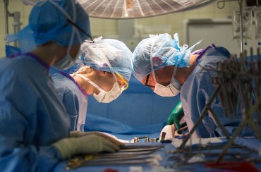 Surgical_operation_3520566b