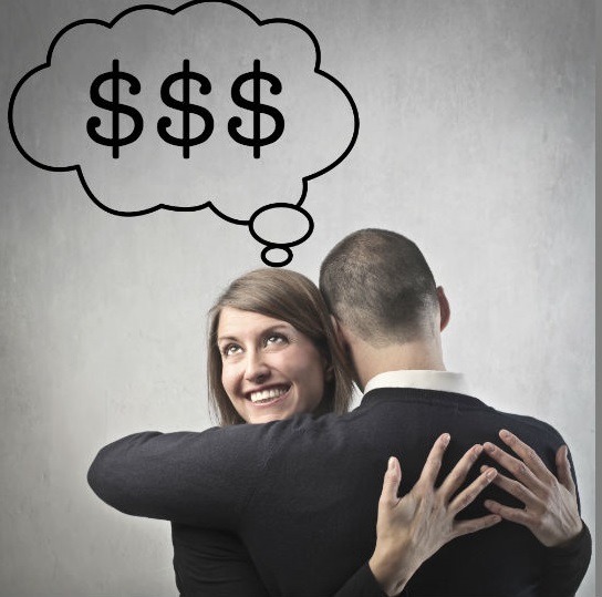 shutterstock_97094237_CUDDLE-940X540