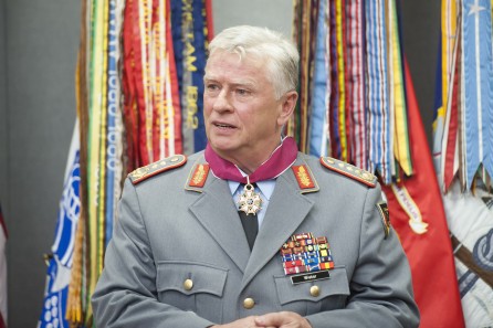 Volker-Wieker