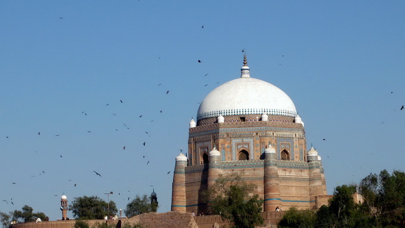 06 Tomb Shah Rukn e Alam