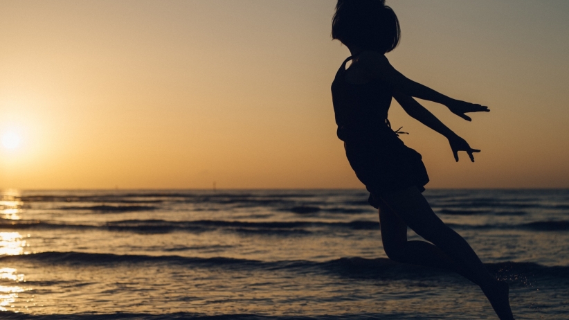 20150528182007-force-runs-deep-within-you-woman-jumping-flying-beach-sunset-