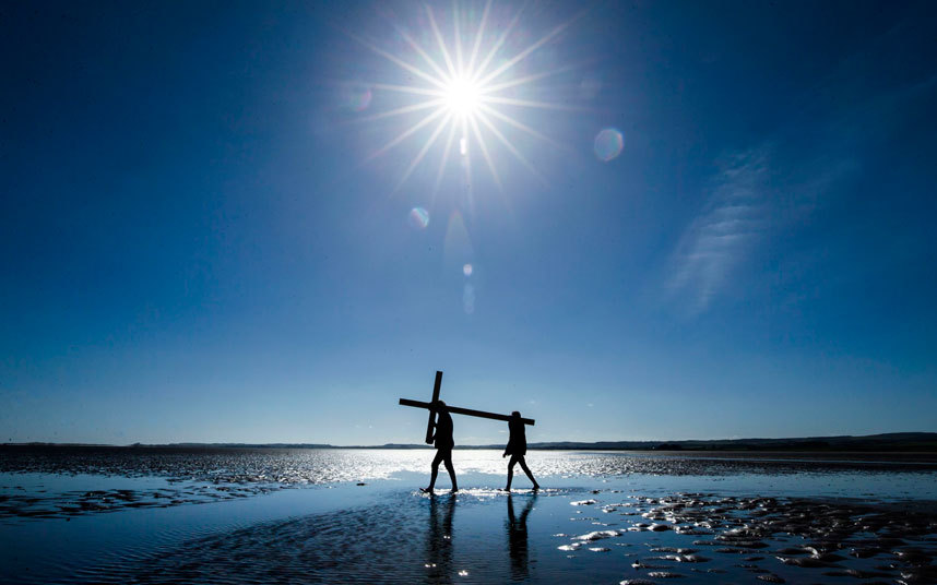 easter-cross_3601102k