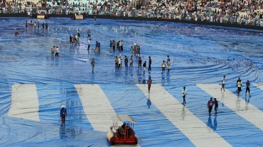 Rain played spoilsport during match 25 of the Pepsi IPL 2015 (Indian Premier League) between The Kolkata Knight Riders and The Rajasthan Royals held at Eden Gardens Stadium in Kolkata, India on the 26th April 2015.Photo by: Prashant Bhoot / SPORTZPICS / IPL