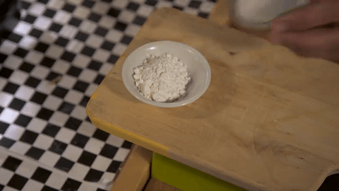 giphy (1)
