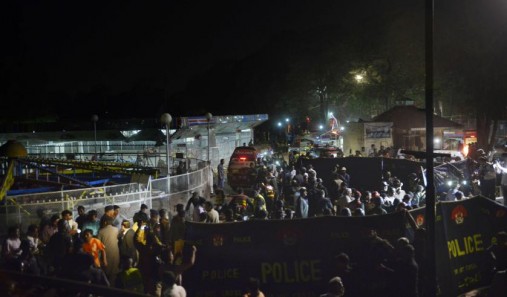 Pakistan easter bomb blast 2016 - parhlo