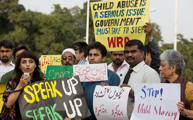 child-abuse-pakistan parhlo