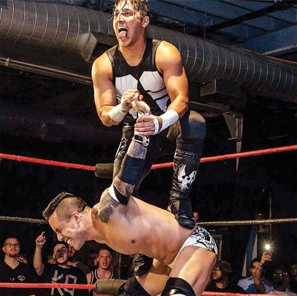 Step Aside, Baadshah Pehalwan Khan. It's Mustafa Ali's Turn To Join The WWE! Pakistani-wrestler-Prince-Mustafa-Ali