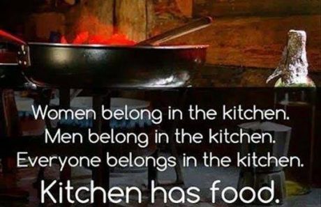 everybodyshomefordinner.com