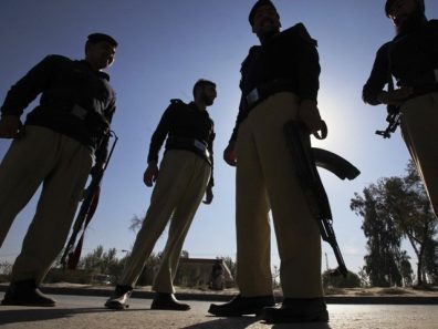 A Girl Got Mugged In Karachi, What Happened Next Will Utterly Shock You A Girl Got Mugged In Karachi, What Happened Next Will Utterly Shock You