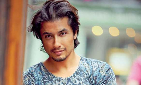 www.alizafar.net