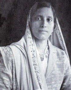iqbals-wife-begum-muhammad-iqbal