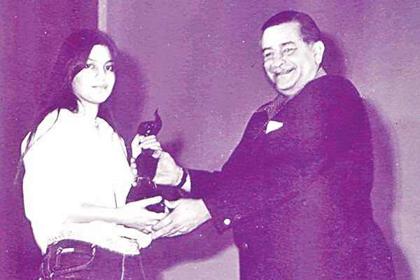 Nazia Hassan Best Songs - Parhlo.com