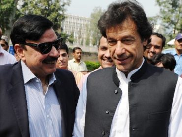 Politician Sheikh Rasheed Ahmed - Parhlo Celebrities