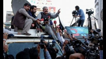 Politician Sheikh Rasheed Ahmed - Parhlo Celebrities