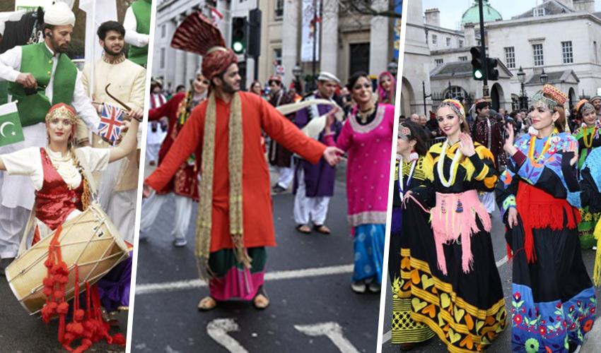 WOW! Beautiful! London Cheers For Pakistan At New Year Parade