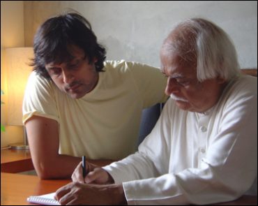 Anwar maqsood 12