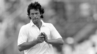 Imran Khan Biography - Parhlo.com