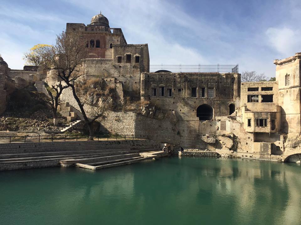 This Guy Went To Katas Raj Temples And What He Saw
