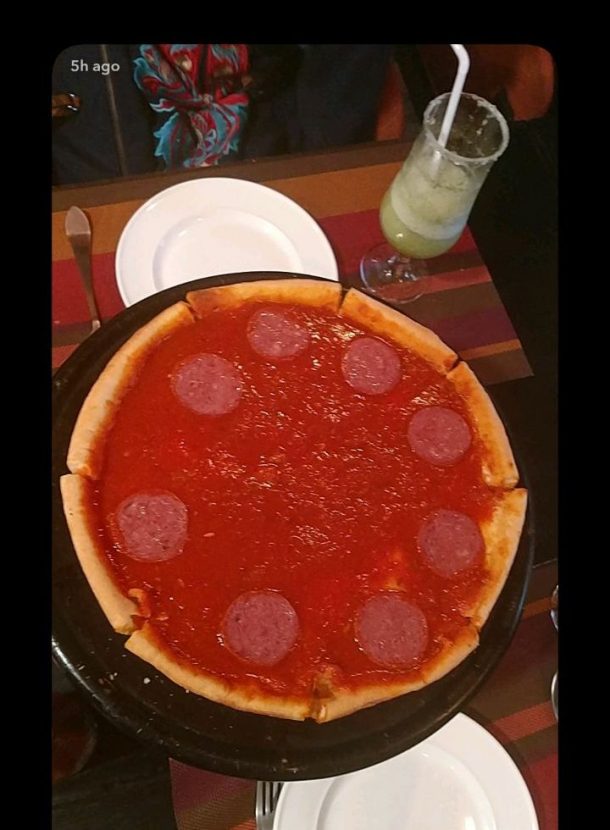 This Restaurant in Karachi Serves Deep Dish Pizzas That Will Instantly