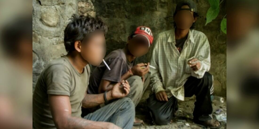 essay on drug addiction in pakistan