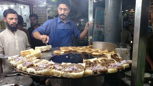 Food in Pakistan - Here's What You Can Expect When You Visit Pakistan!