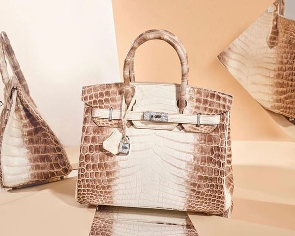 NMACC's Founder Nita Ambani's Rare Hermes Birkin Faubourg Bag's Cost Is  More Than A 3BHK Flat In Mumbai