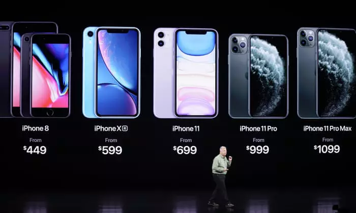 Iphone 11 Pro S Triple Camera Placement Has Given Birth To Epic
