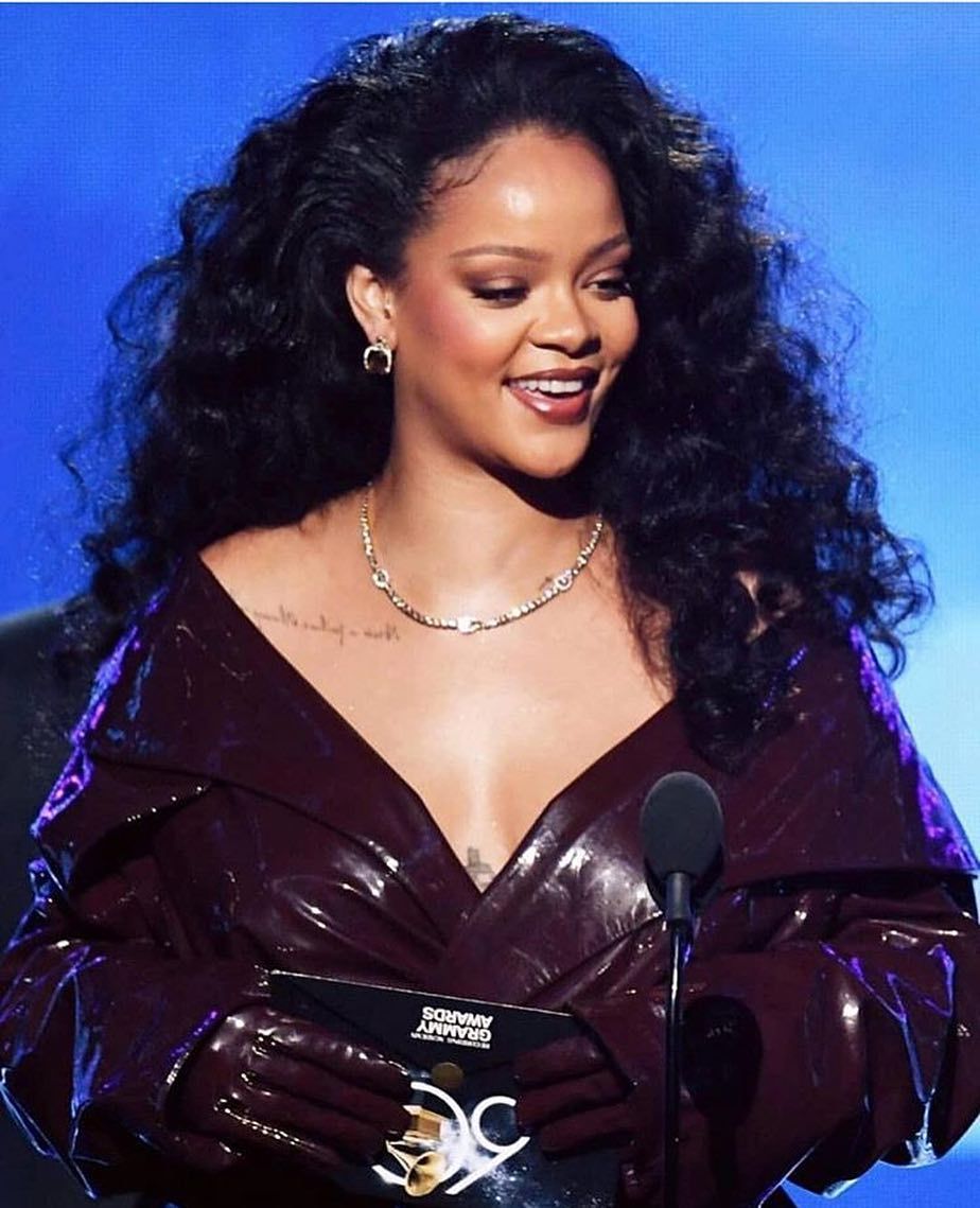 Brown Diamond Necklace Rihanna