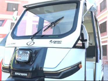 pakistan's first electric rickshaw