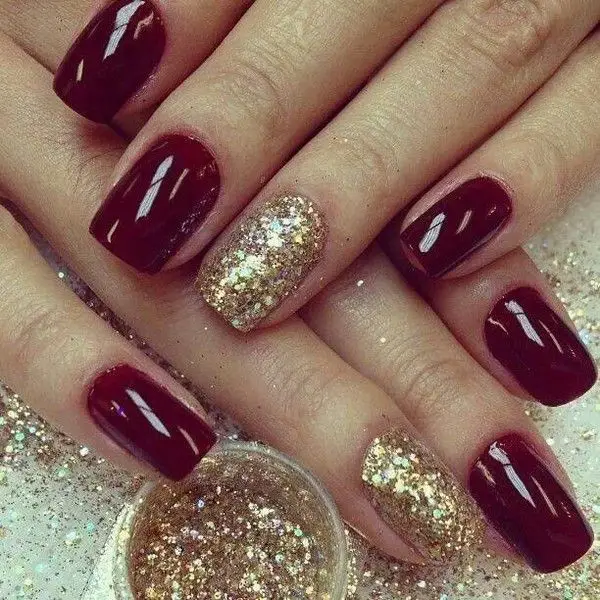 7 Simply Adorable Dark Red And Gold Nail Art Designs