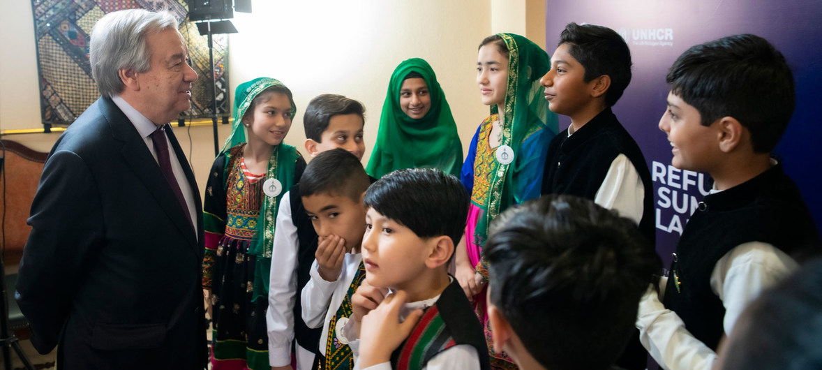 Pakistan Sets Solidarity Example By Hosting Afghan Refugees!