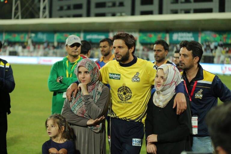 84 Best Seller Afridi Biography Book from Famous authors