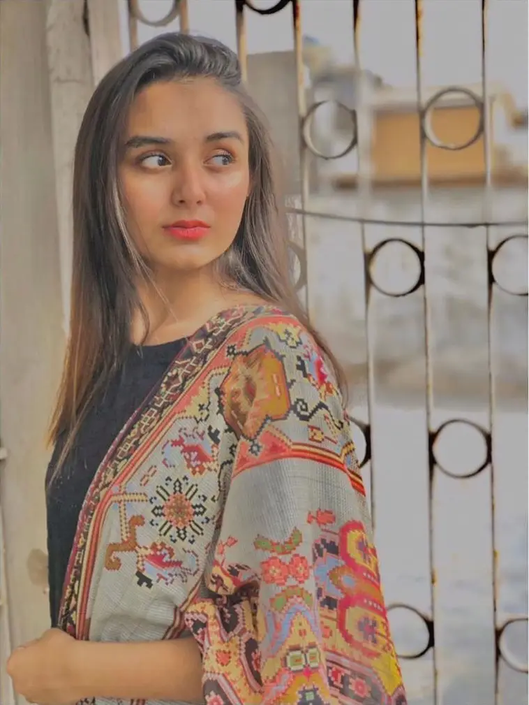 WOW 360|Late Amjad Sabri's Daughter, Hoorain Sabri's Style Game is Winning Hearts