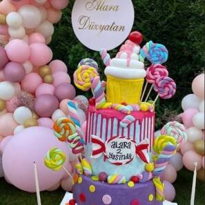 birthday cake