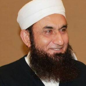 Bushra Ansari Urges Maulana Tariq Jameel To Speak Over The Ongoing Issues
